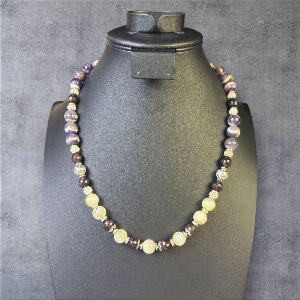 290. Chevron Amethyst & Quartz Beaded Necklace with Faceted Garnets‎